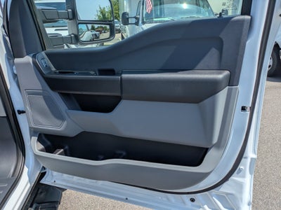 2026 Ford Super Duty F-350 DRW XL