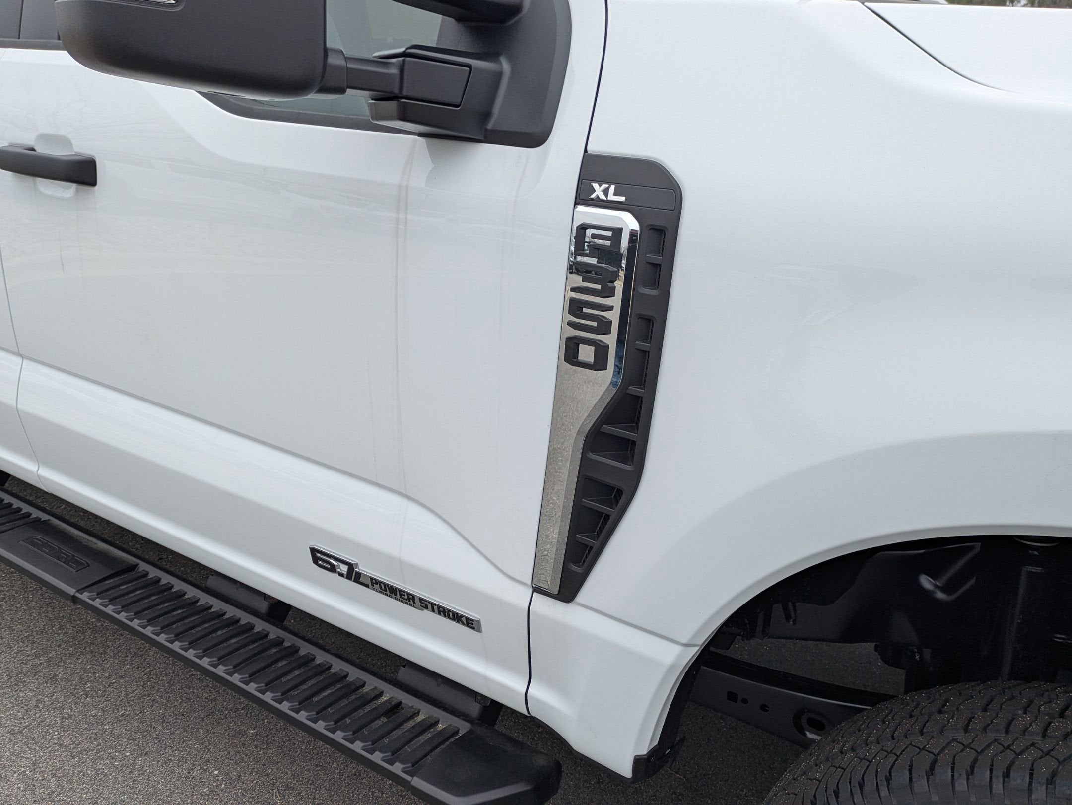 2026 Ford Super Duty F-350 DRW XL