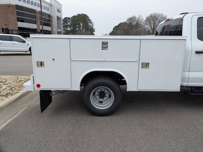 2026 Ford Super Duty F-350 DRW XL