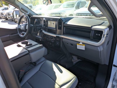 2026 Ford Super Duty F-350 DRW XL