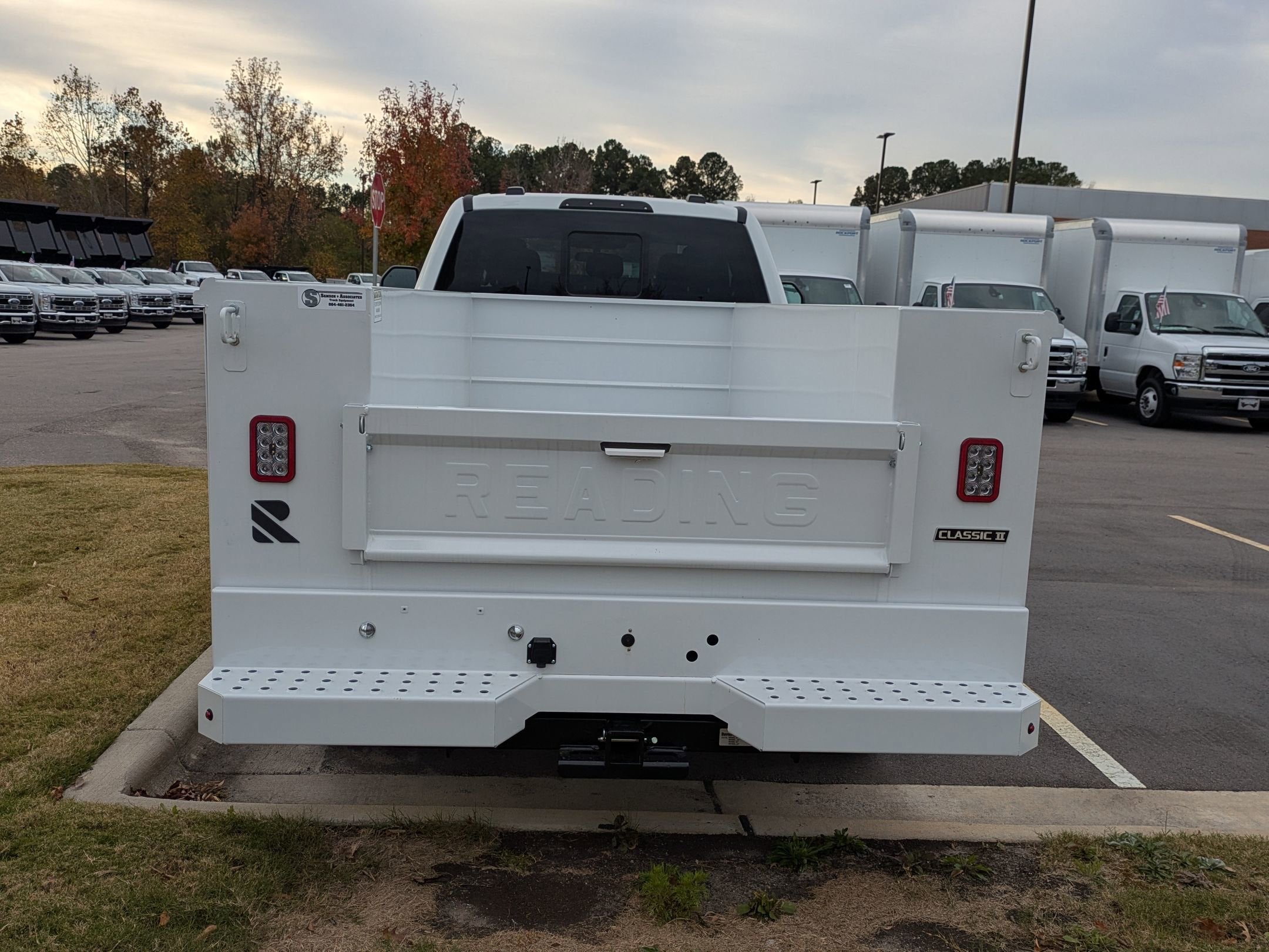 2025 Ford Super Duty F-350 SRW XL