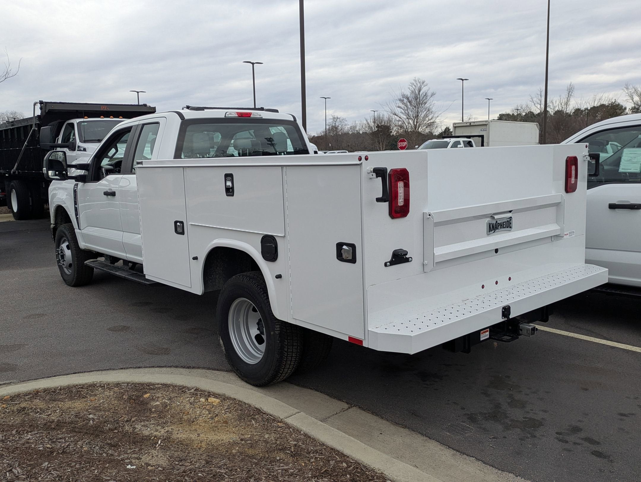 2025 Ford Super Duty F-350 DRW XL