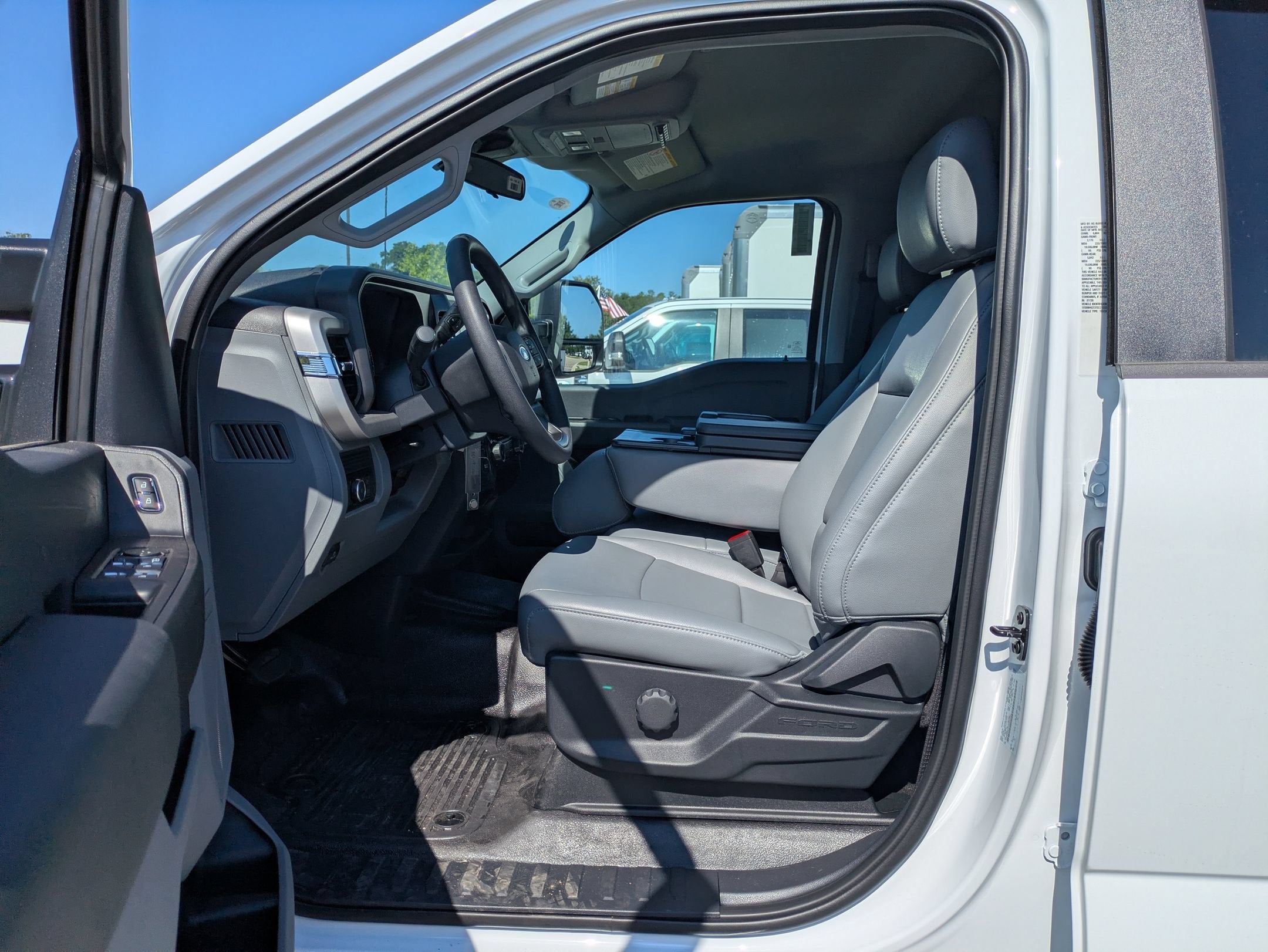 2026 Ford Super Duty F-450 DRW XL