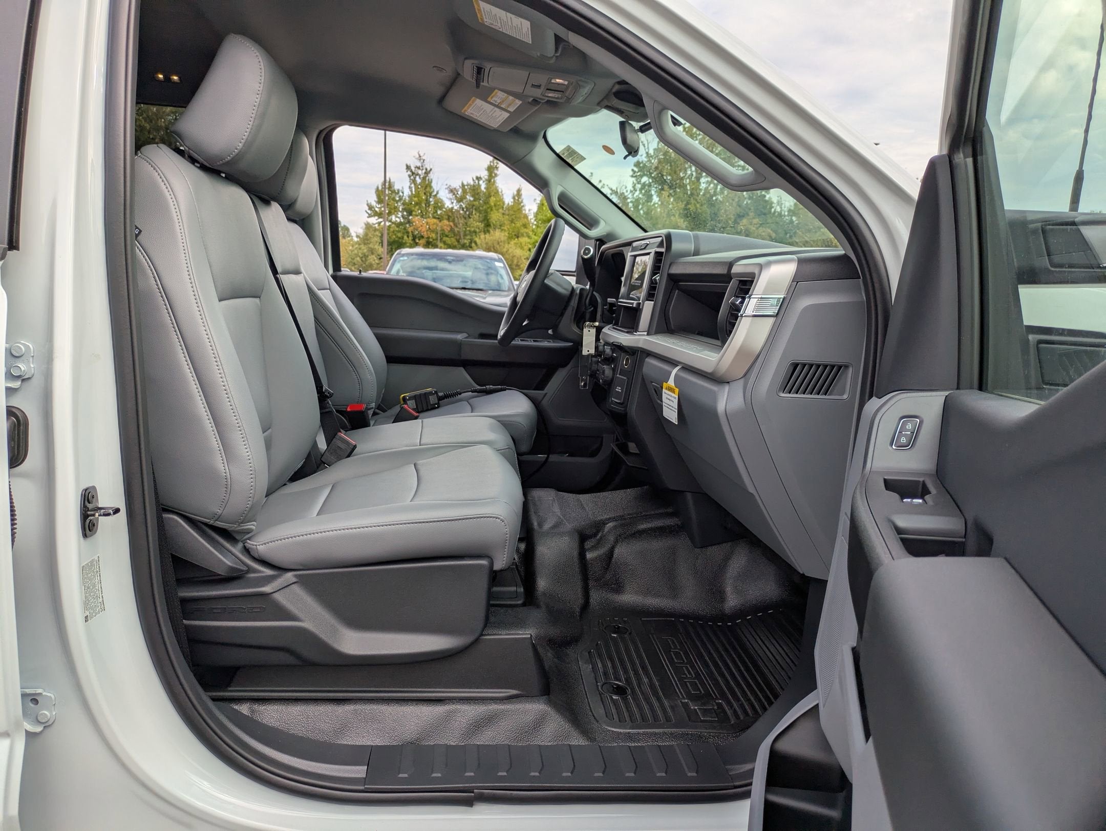 2025 Ford Super Duty F-450 DRW XL