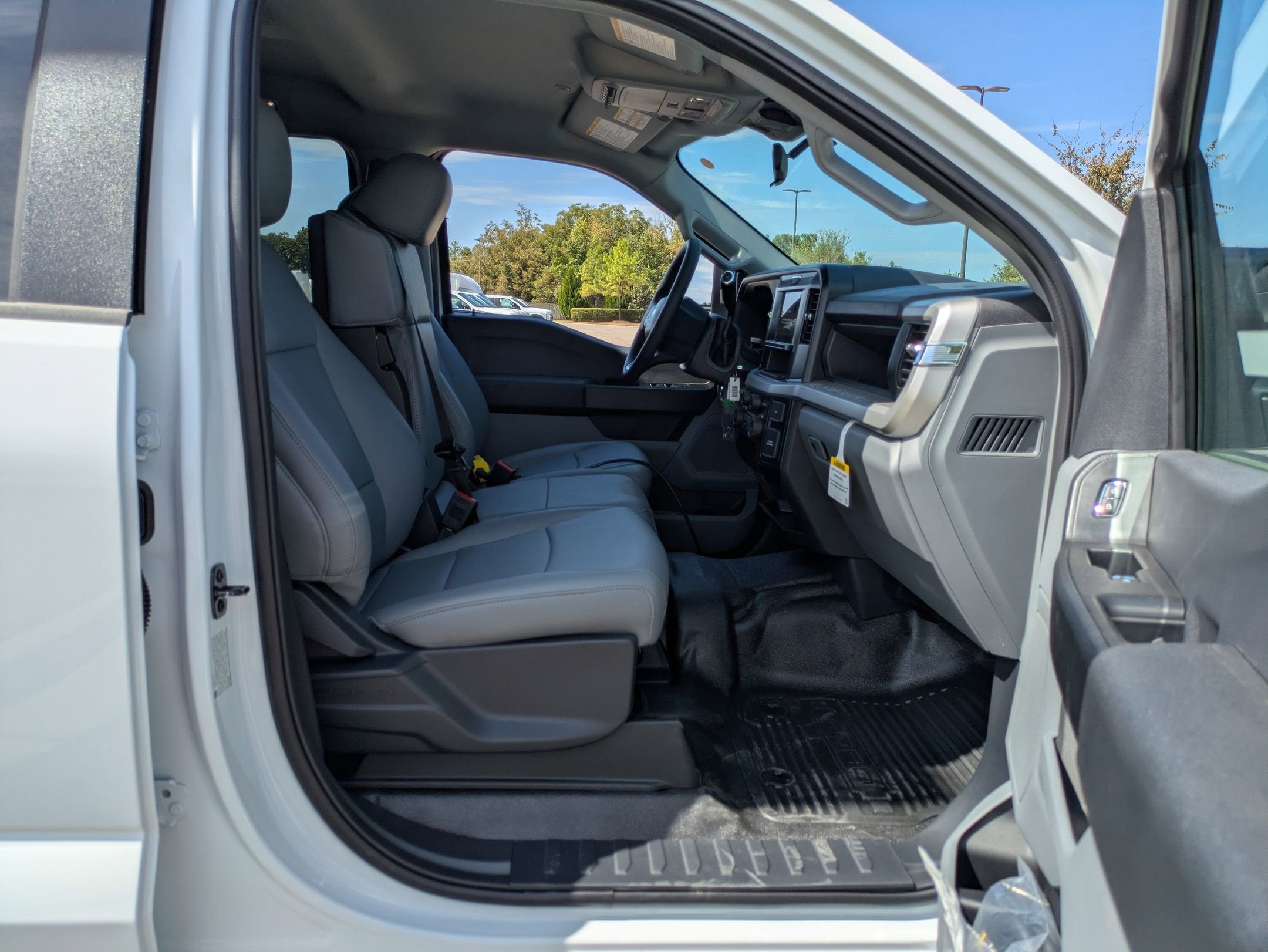 2025 Ford Super Duty F-450 DRW XL