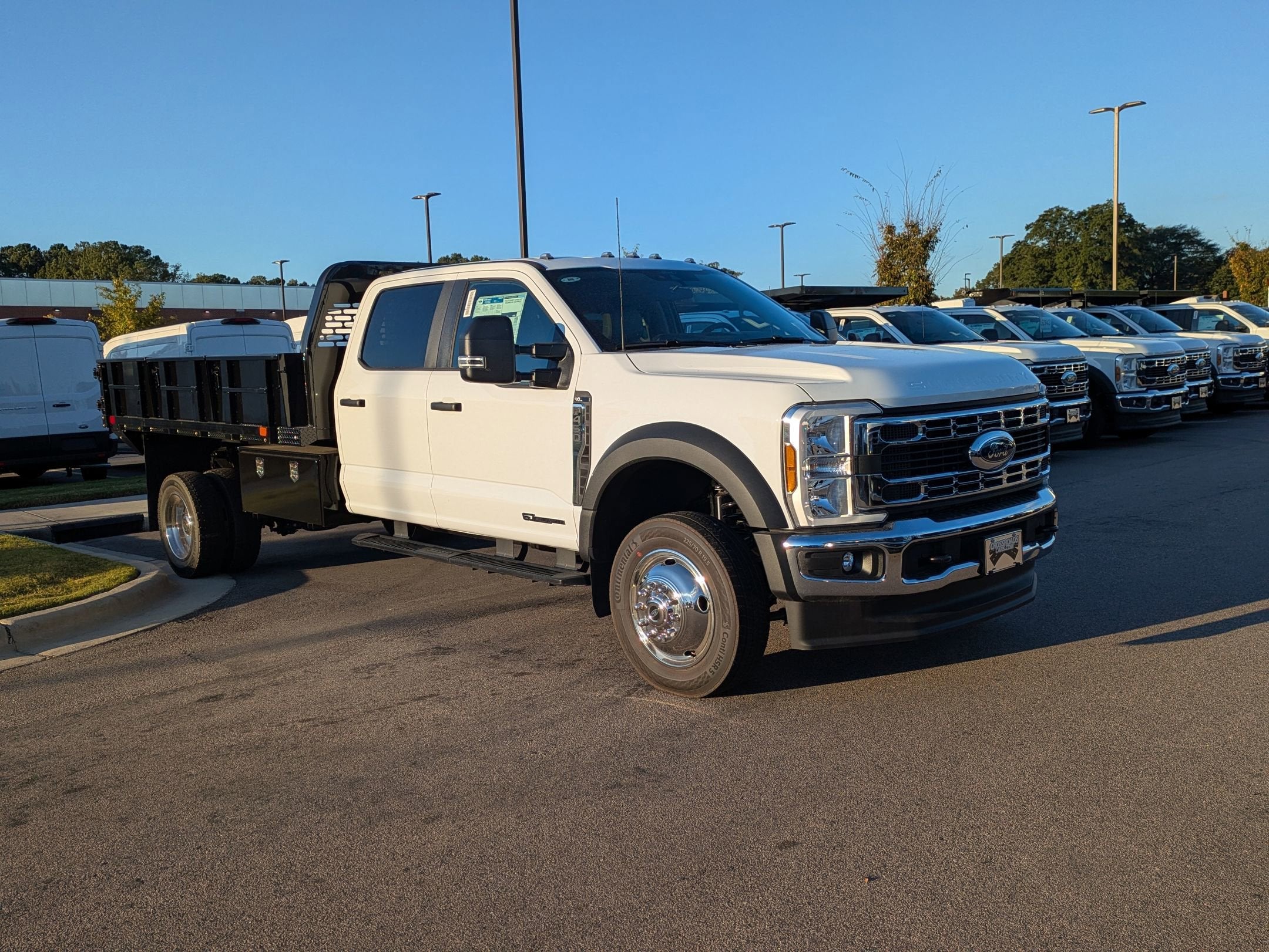 2025 Ford Super Duty F-450 DRW XL
