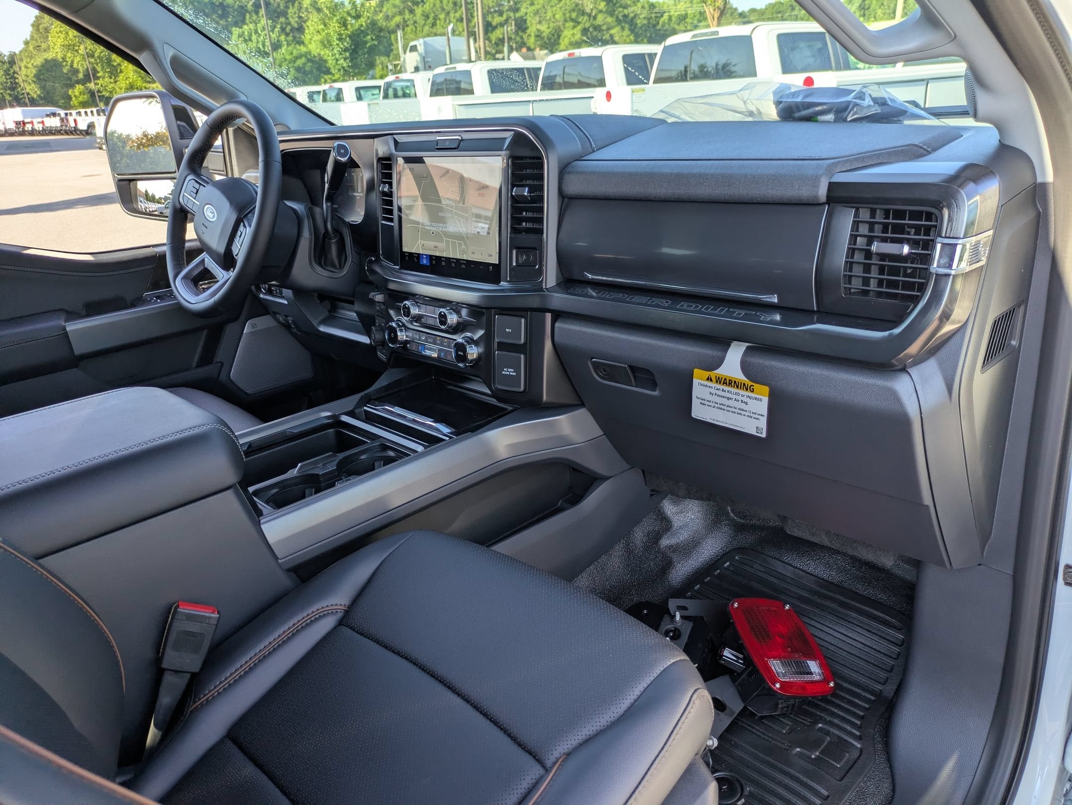 2026 Ford Super Duty F-450 DRW LARIAT