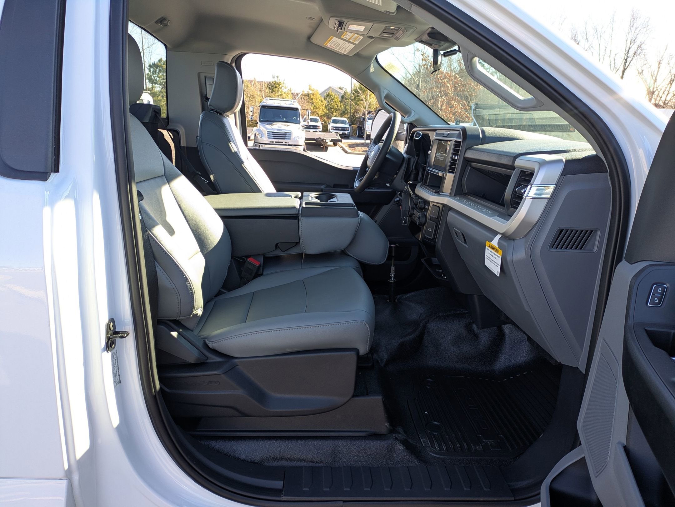 2026 Ford Super Duty F-550 DRW XL