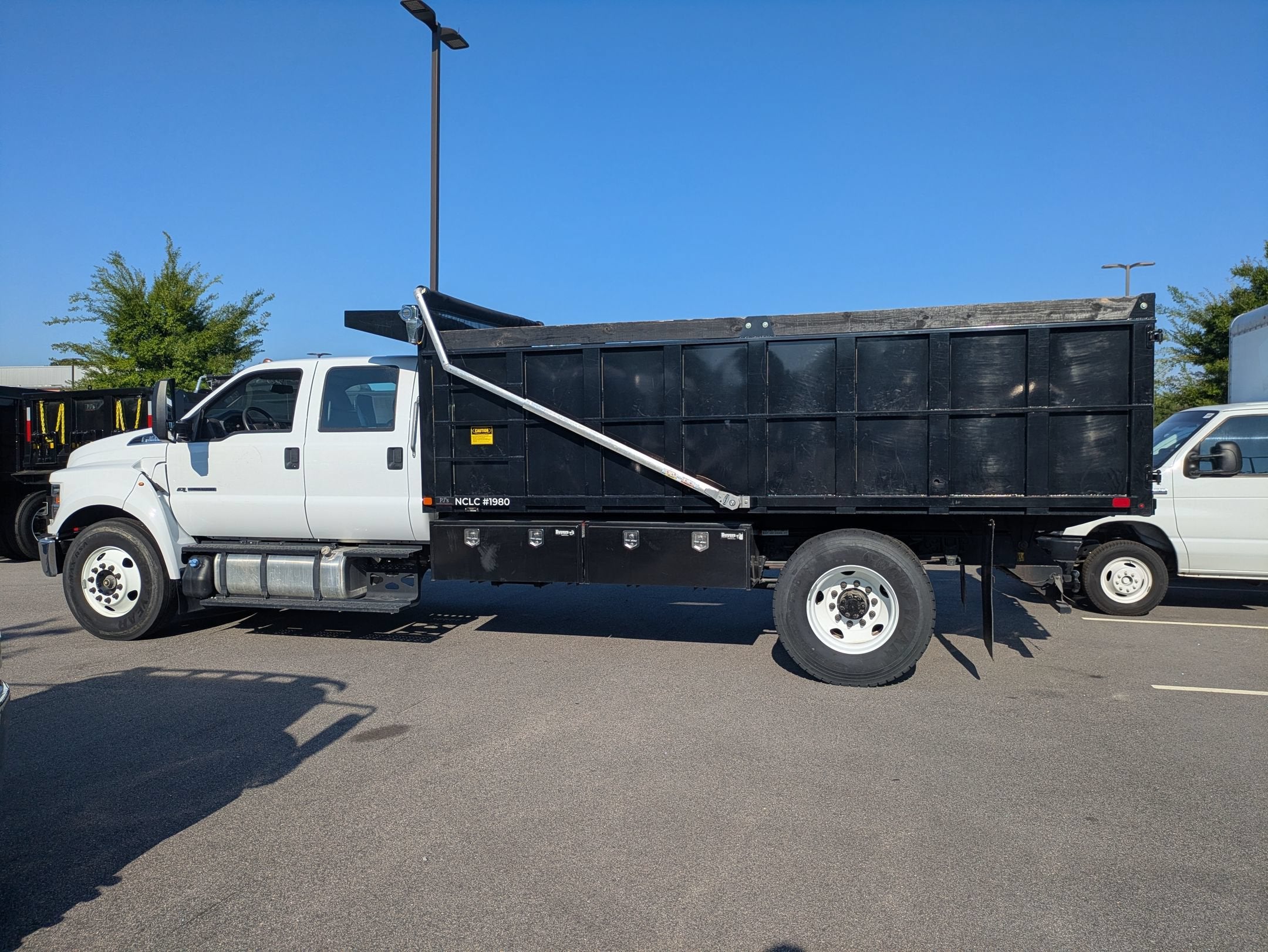 2025 Ford F-650SD Base