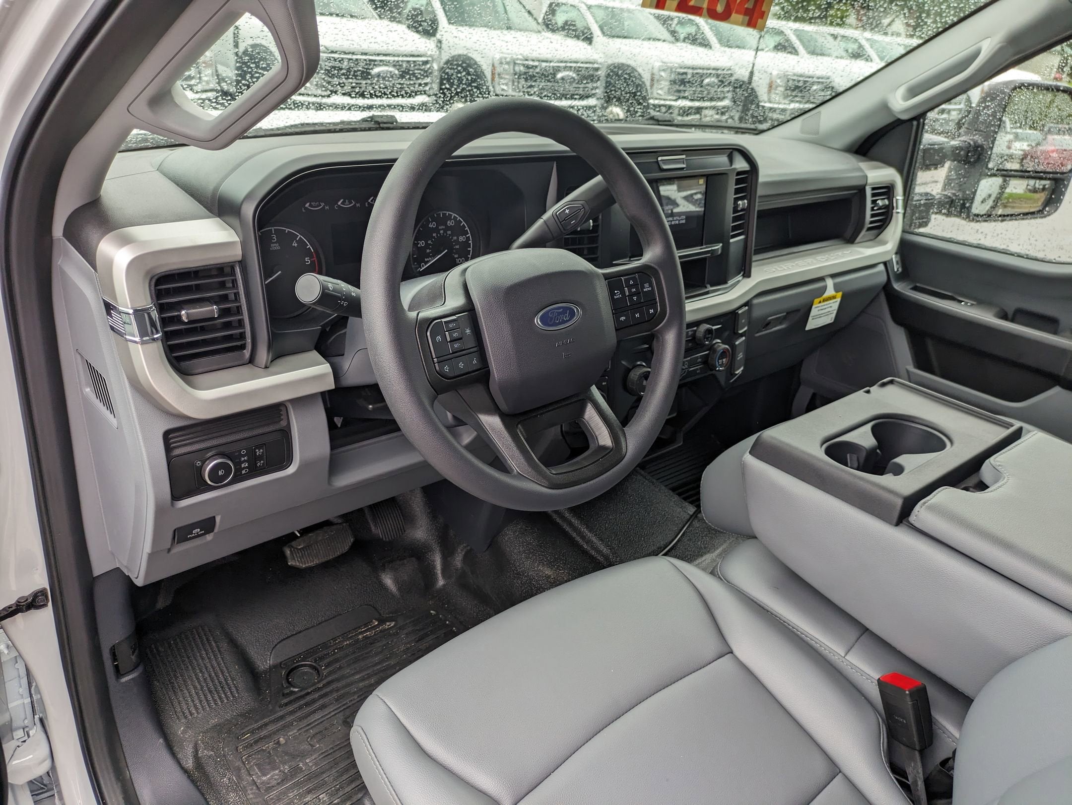 2025 Ford Super Duty F-550 DRW XL