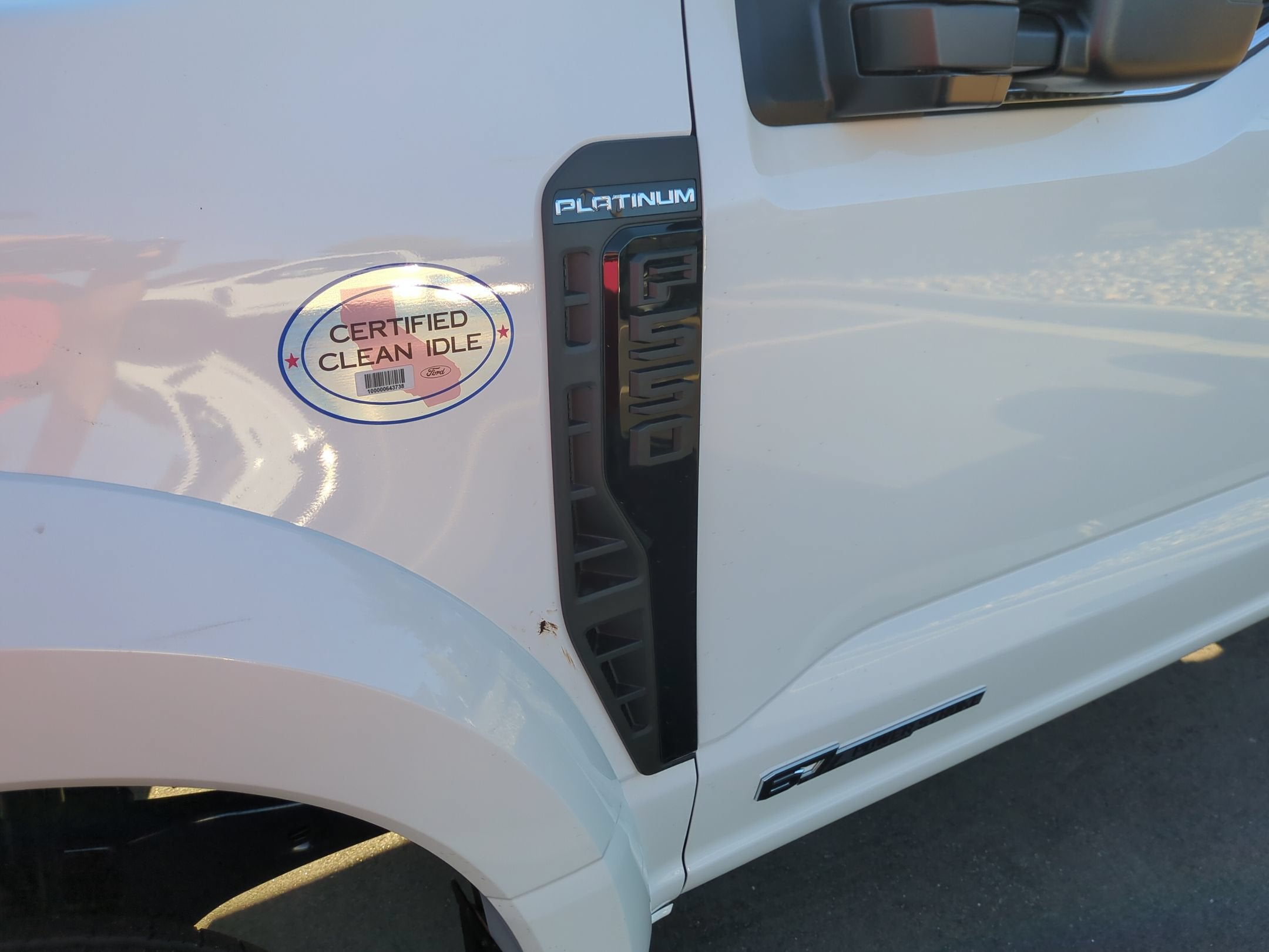 2027 Ford Super Duty F-550 DRW Platinum