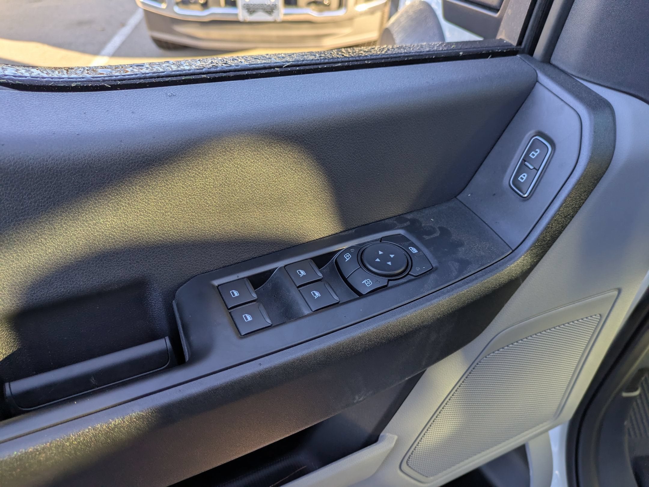 2027 Ford Super Duty F-550 DRW XL