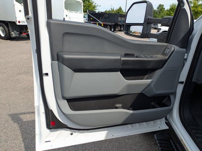 2026 Ford Super Duty F-550 DRW XL