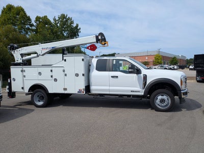 2026 Ford Super Duty F-550 DRW XL