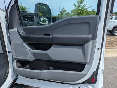 2026 Ford Super Duty F-550 DRW XL