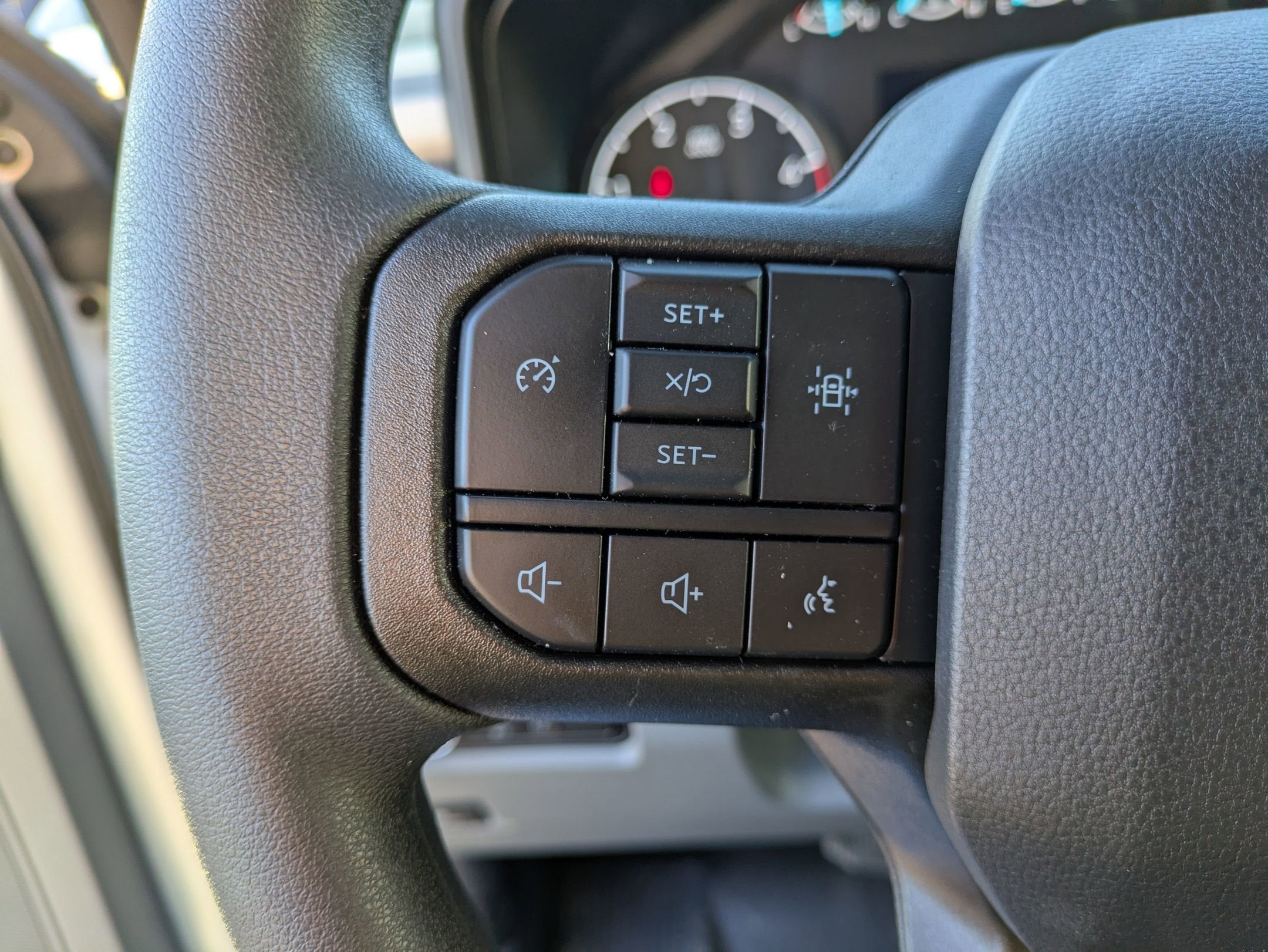 2026 Ford Super Duty F-550 DRW XL