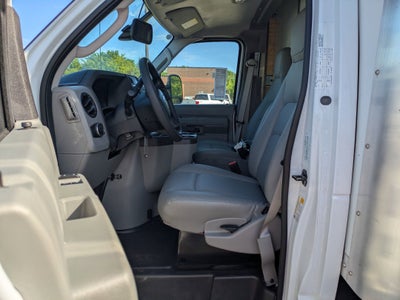 2027 Ford E-Series Cutaway Base