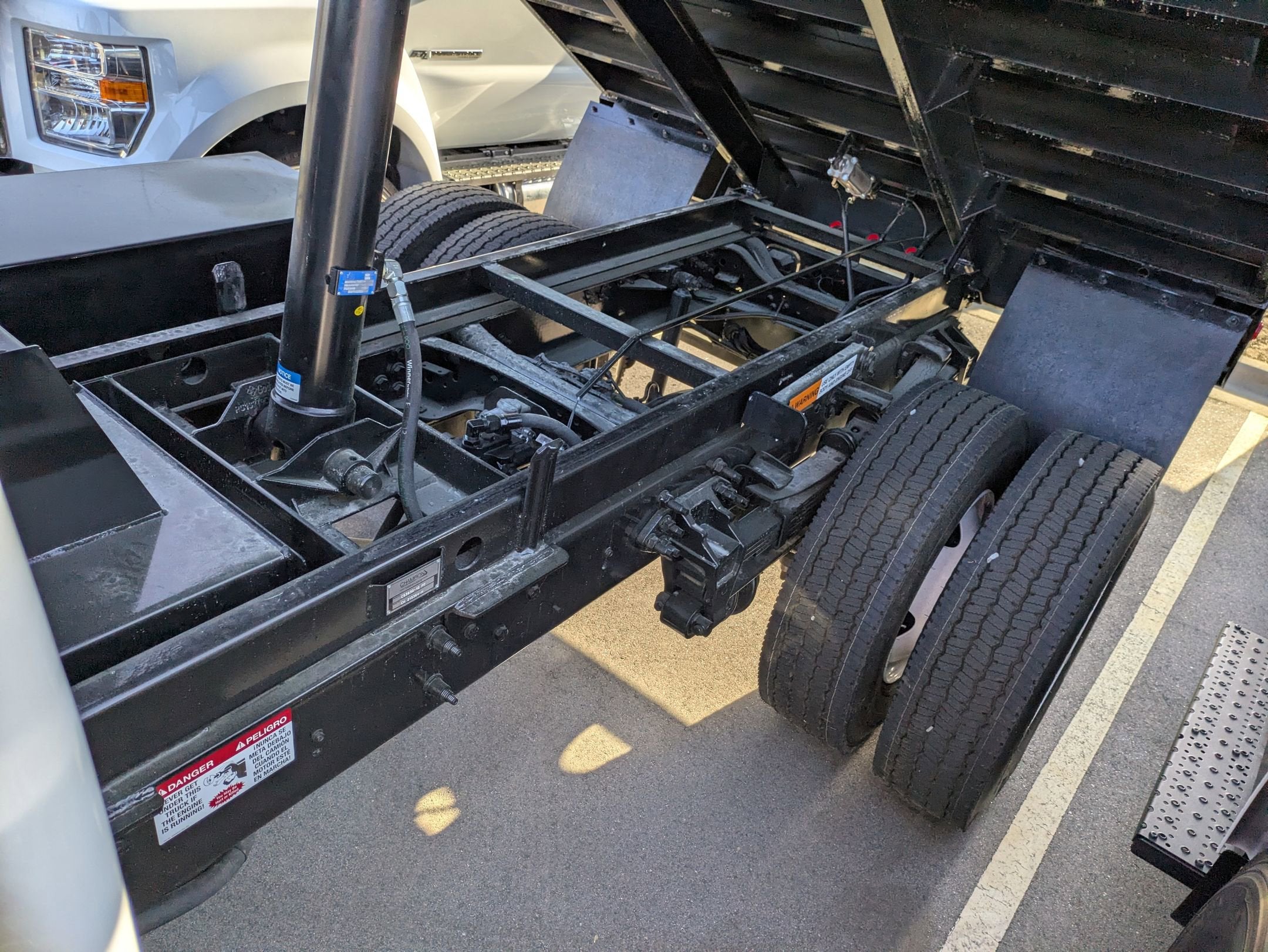 2027 Ford F-750SD Base