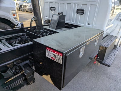 2027 Ford F-750SD Base