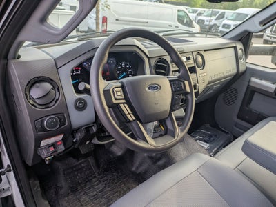 2027 Ford F-750SD Base