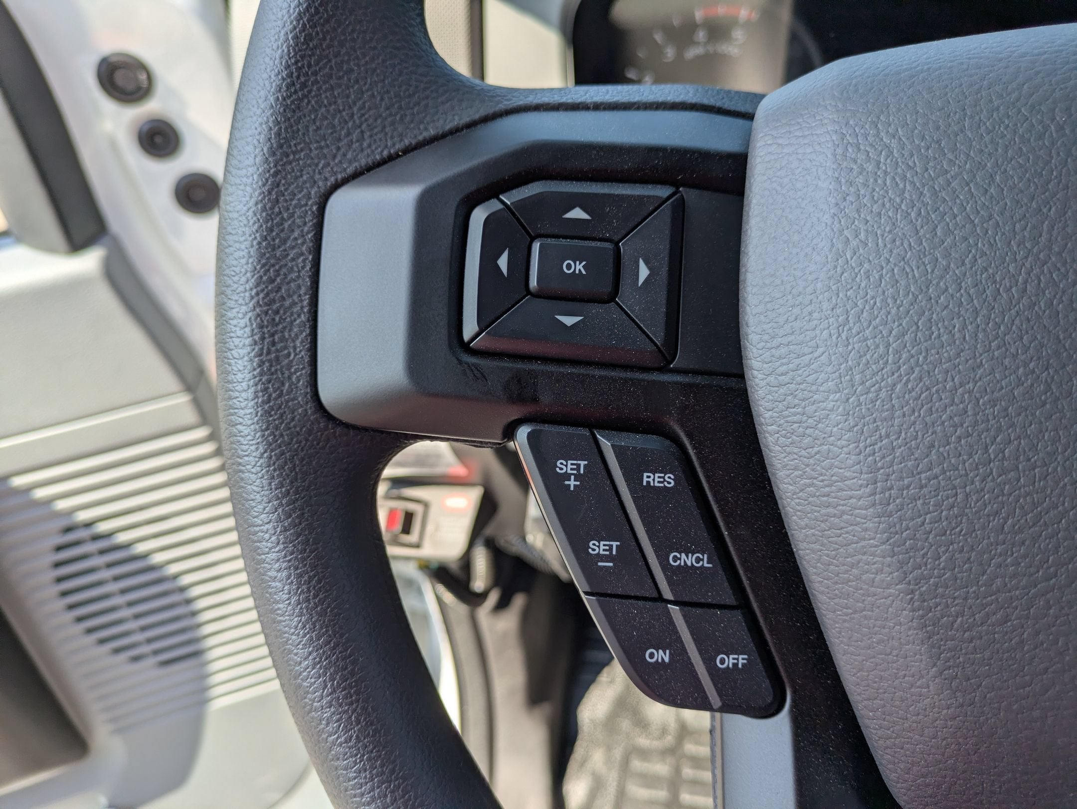 2027 Ford F-750SD Base
