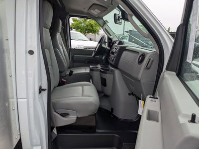 2027 Ford E-Series Cutaway Base