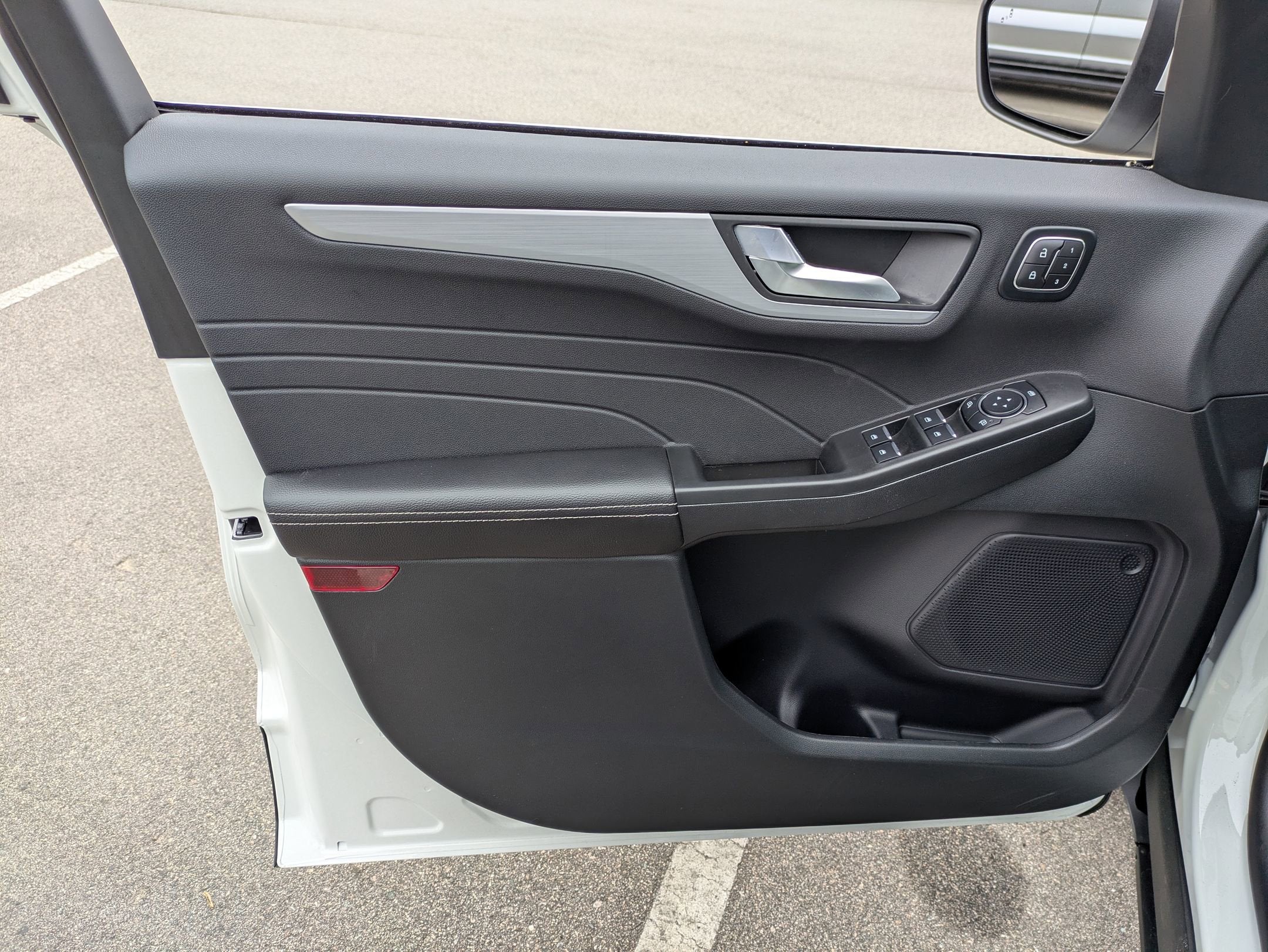 2026 Ford Escape Platinum