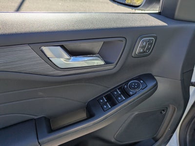 2026 Ford Escape Platinum