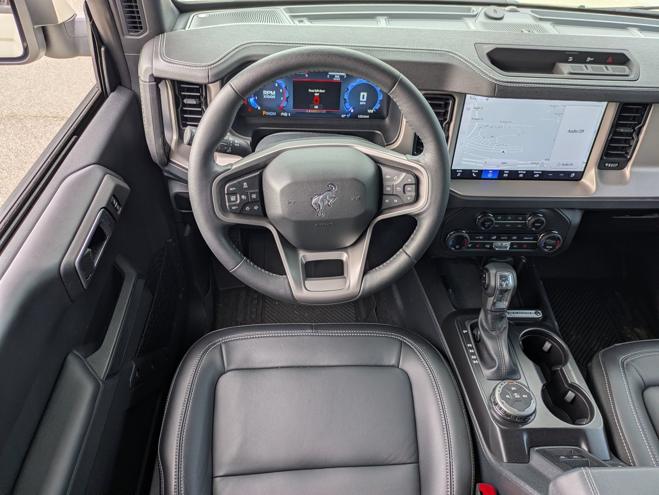 2026 Ford Bronco Outer Banks - Crossroads Courtesy Demo