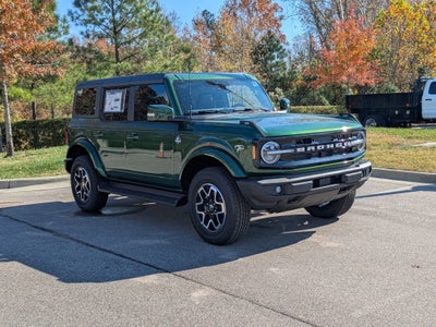 2025 Ford Bronco Outer Banks
