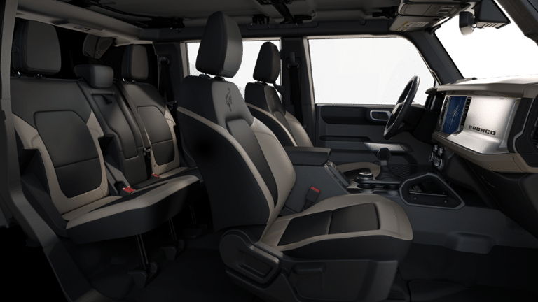 2025 Ford Bronco Outer Banks - Crossroads Courtesy Demo