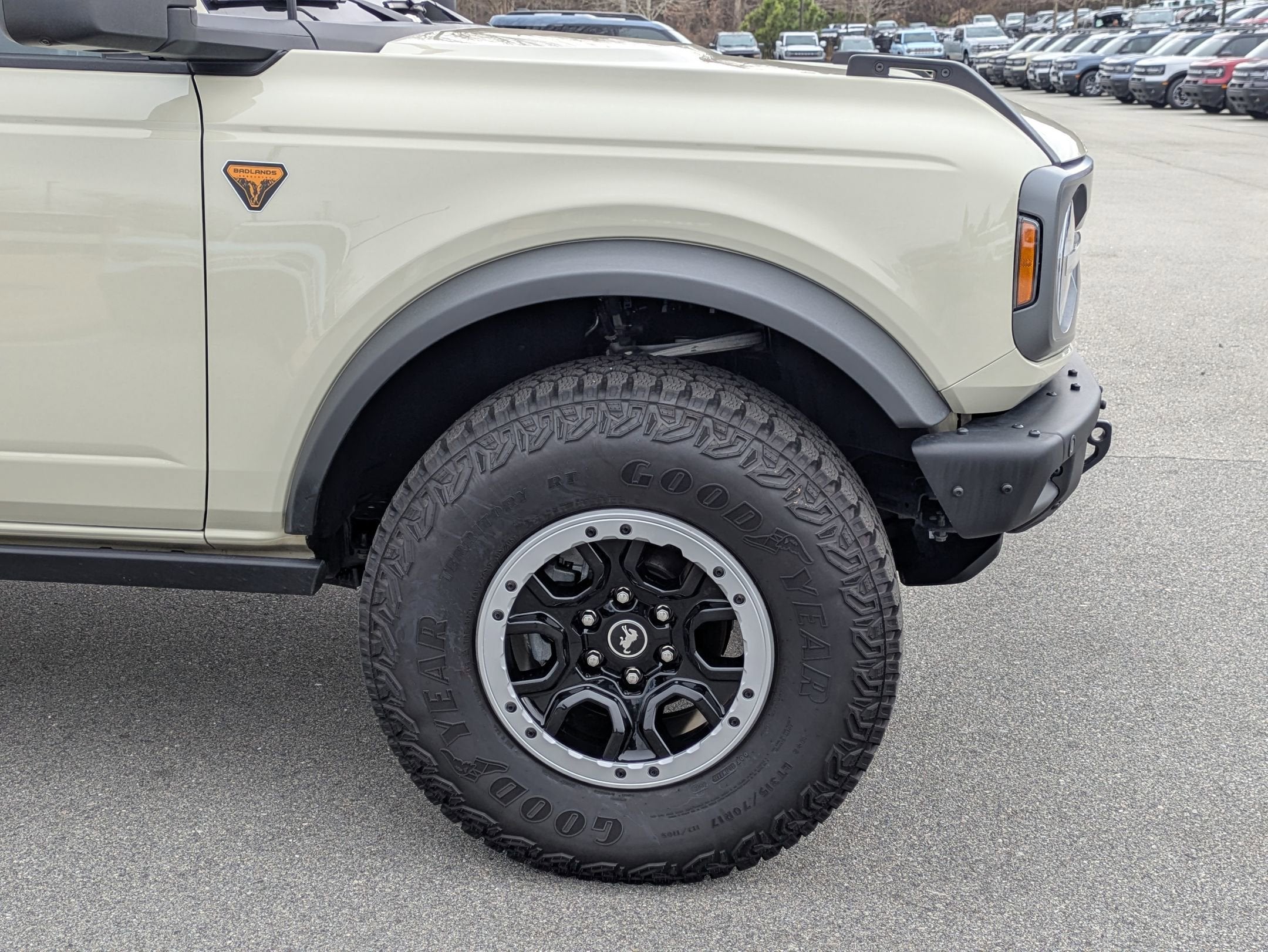 2025 Ford Bronco Badlands