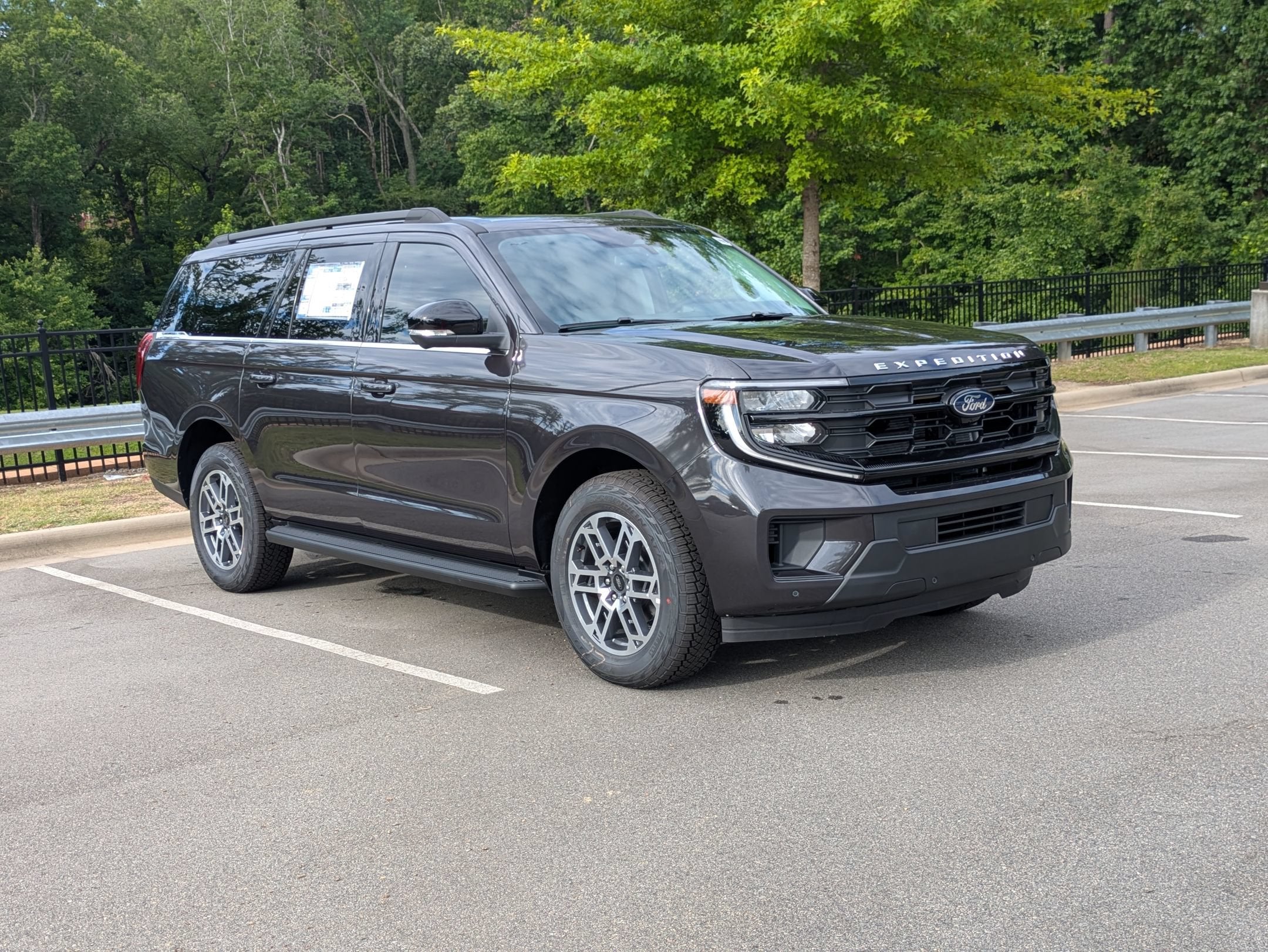 2026 Ford Expedition Max Active