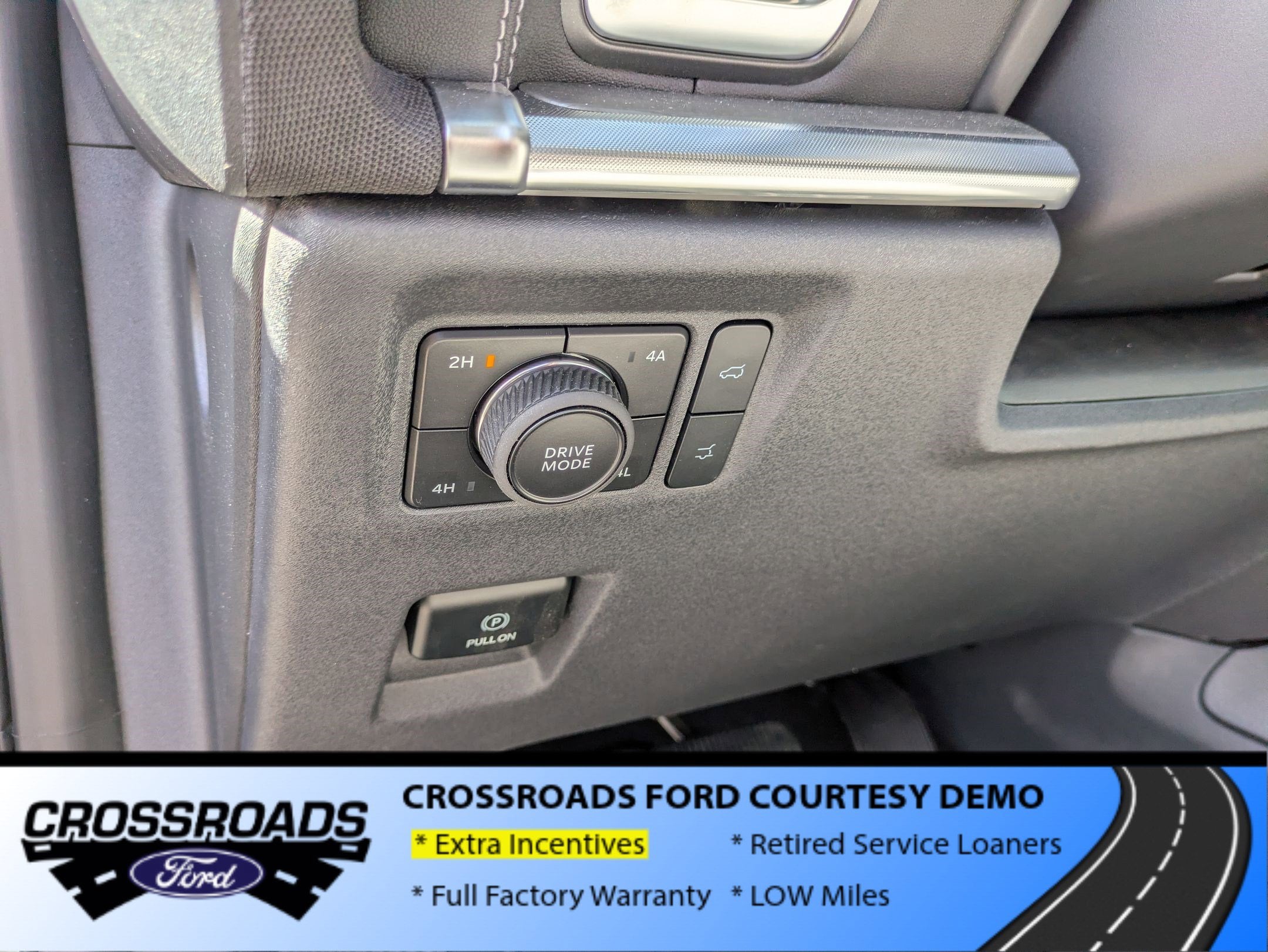 2026 Ford Expedition Max Platinum - Crossroads Courtesy Demo
