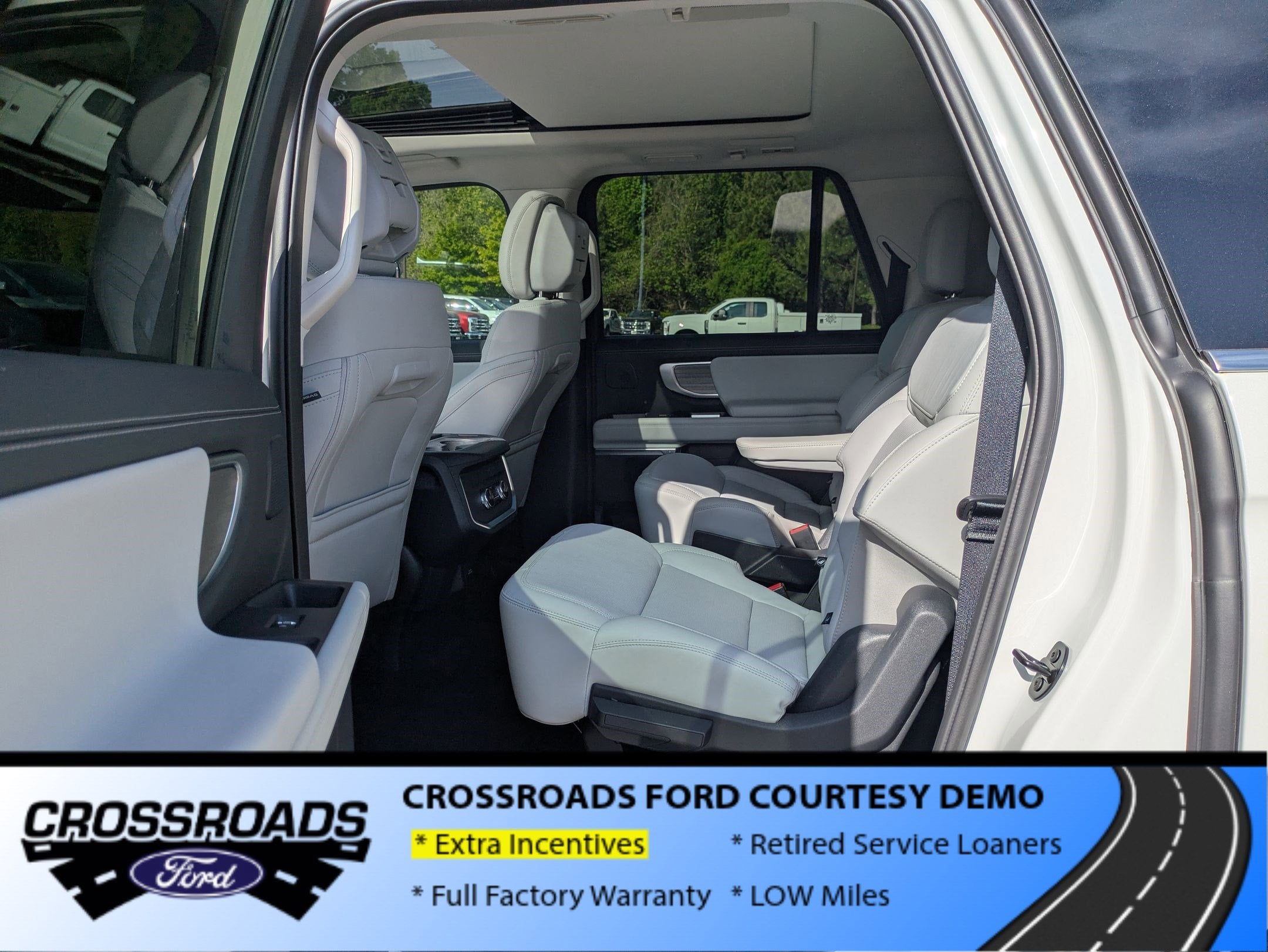 2026 Ford Expedition Max Platinum - Crossroads Courtesy Demo