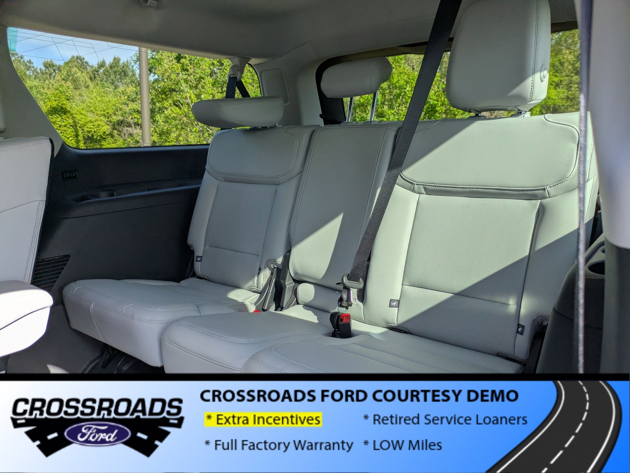 2026 Ford Expedition Max Platinum - Crossroads Courtesy Demo