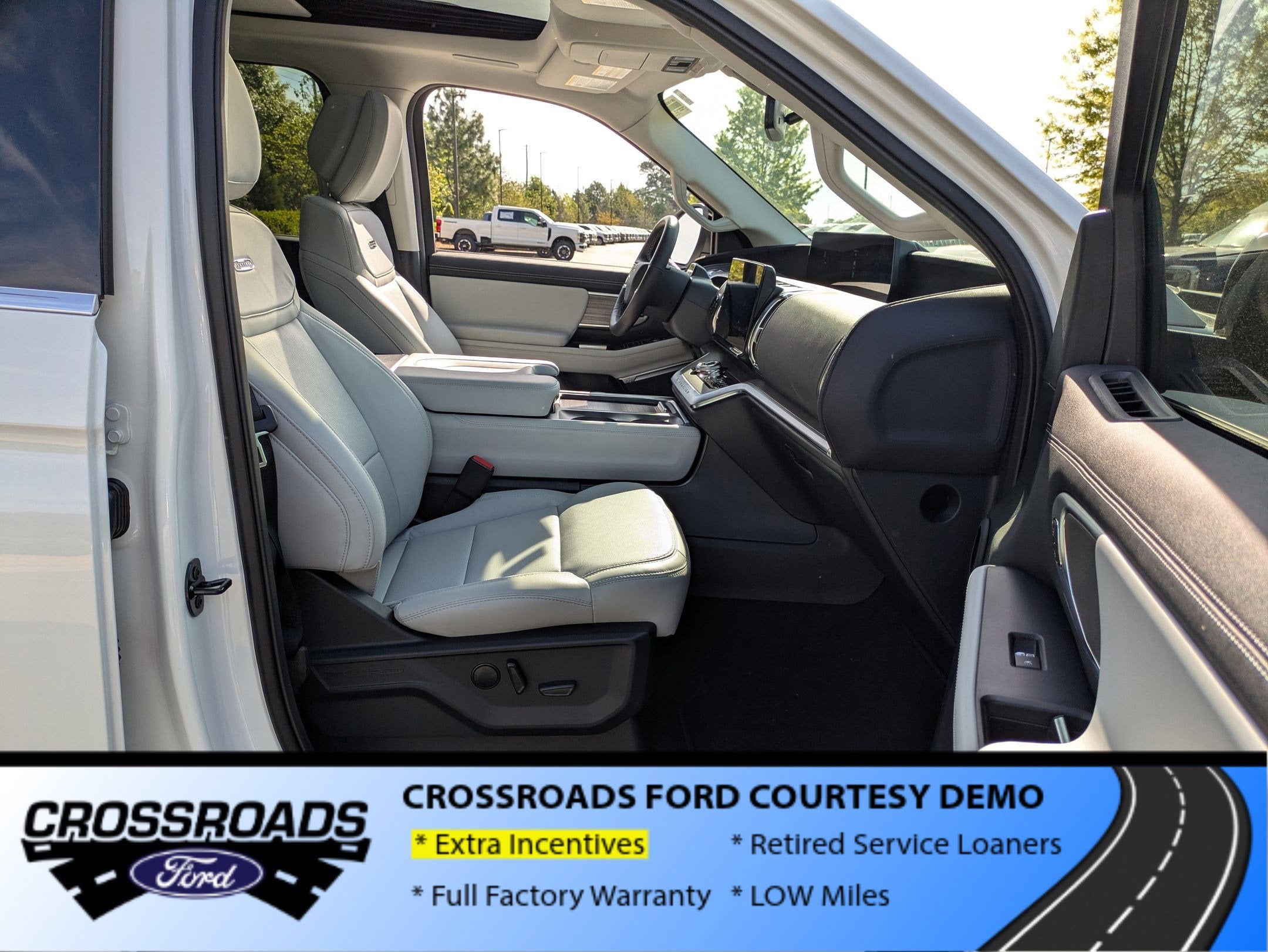 2026 Ford Expedition Max Platinum - Crossroads Courtesy Demo