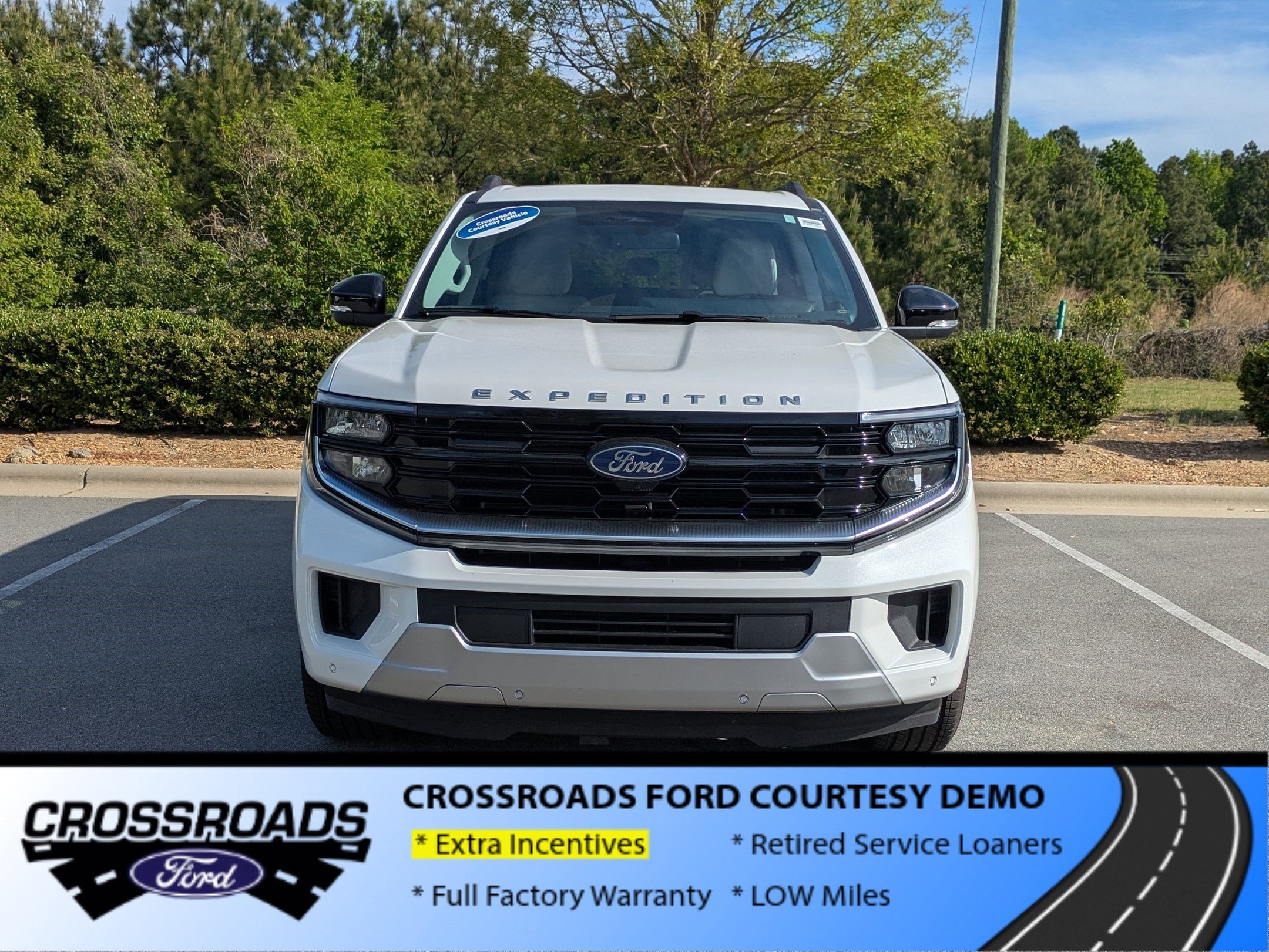 2026 Ford Expedition Max Platinum - Crossroads Courtesy Demo