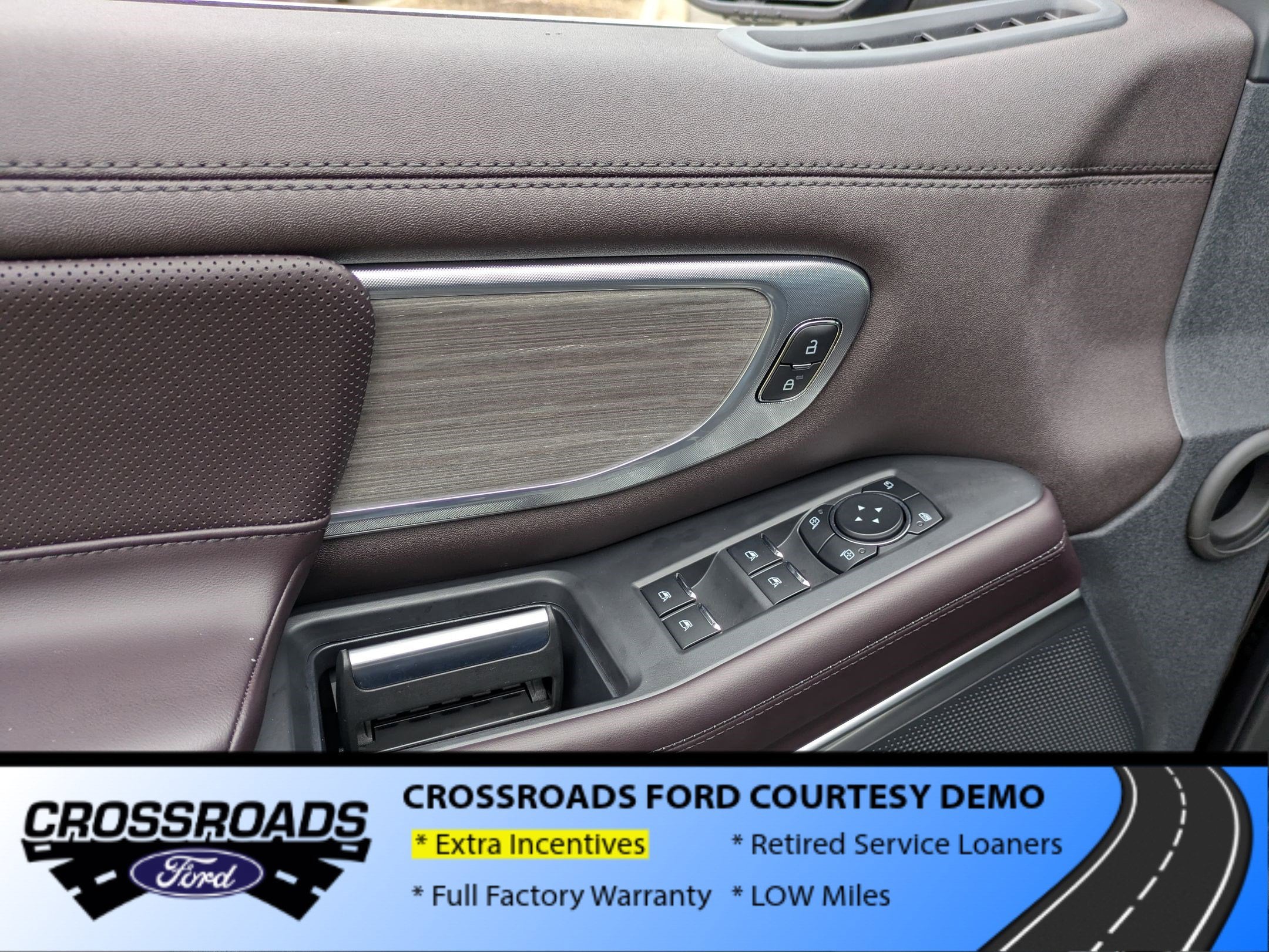 2025 Ford Expedition Max Platinum - Crossroads Courtesy Demo