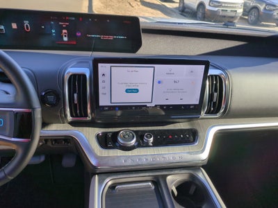 2026 Ford Expedition Max Platinum - Crossroads Courtesy Demo