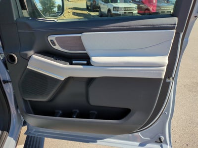 2026 Ford Expedition Max Platinum - Crossroads Courtesy Demo