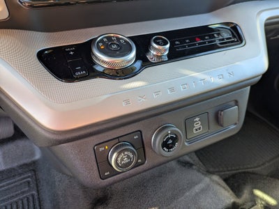 2025 Ford Expedition XL