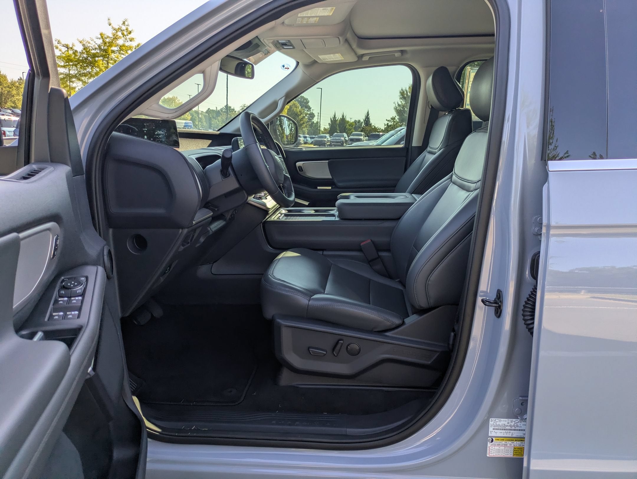 2026 Ford Expedition Active - Crossroads Courtesy Demo