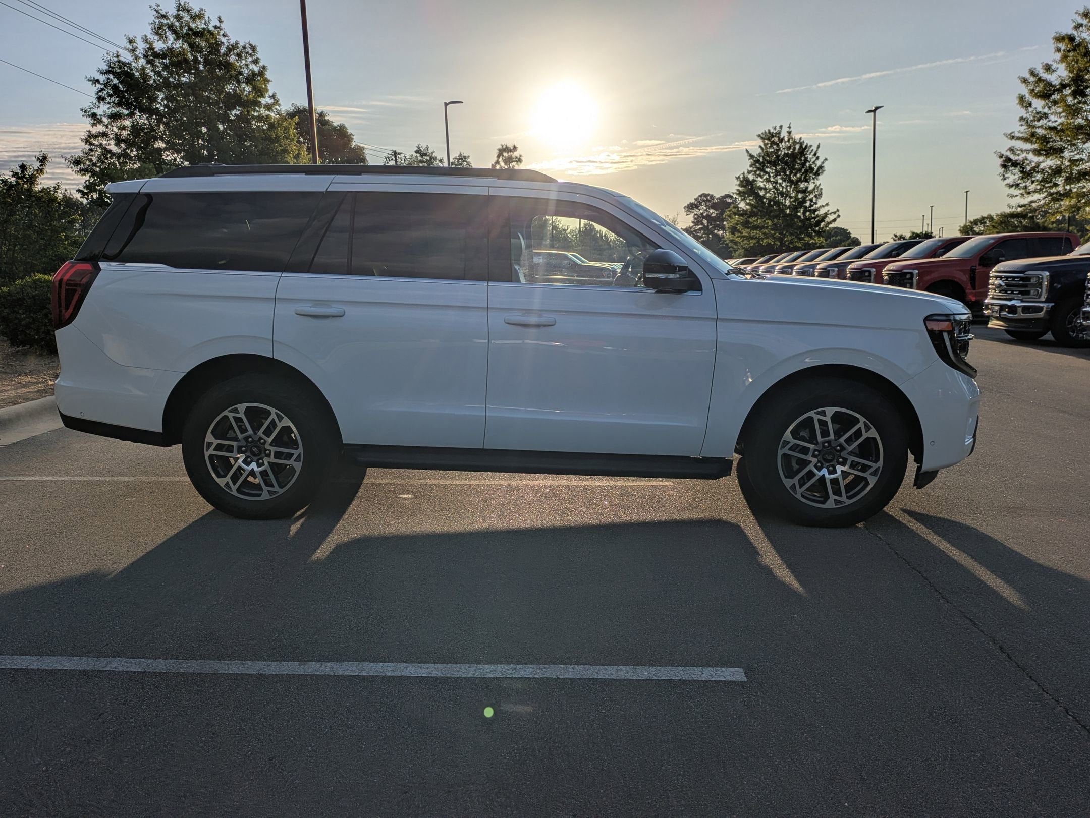 2025 Ford Expedition Active