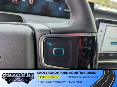 2025 Ford Expedition Platinum - Crossroads Courtesy Demo