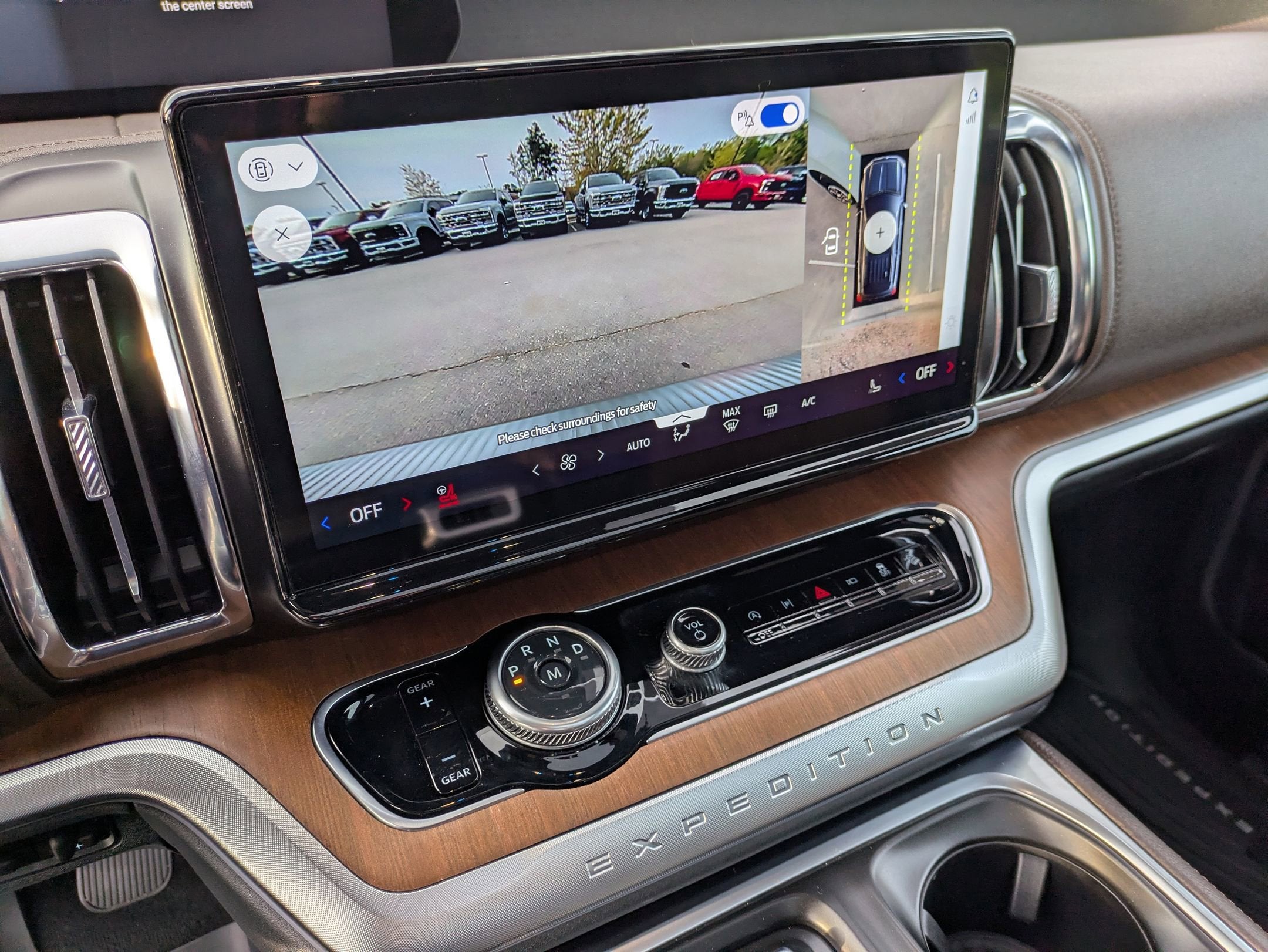 2025 Ford Expedition King Ranch