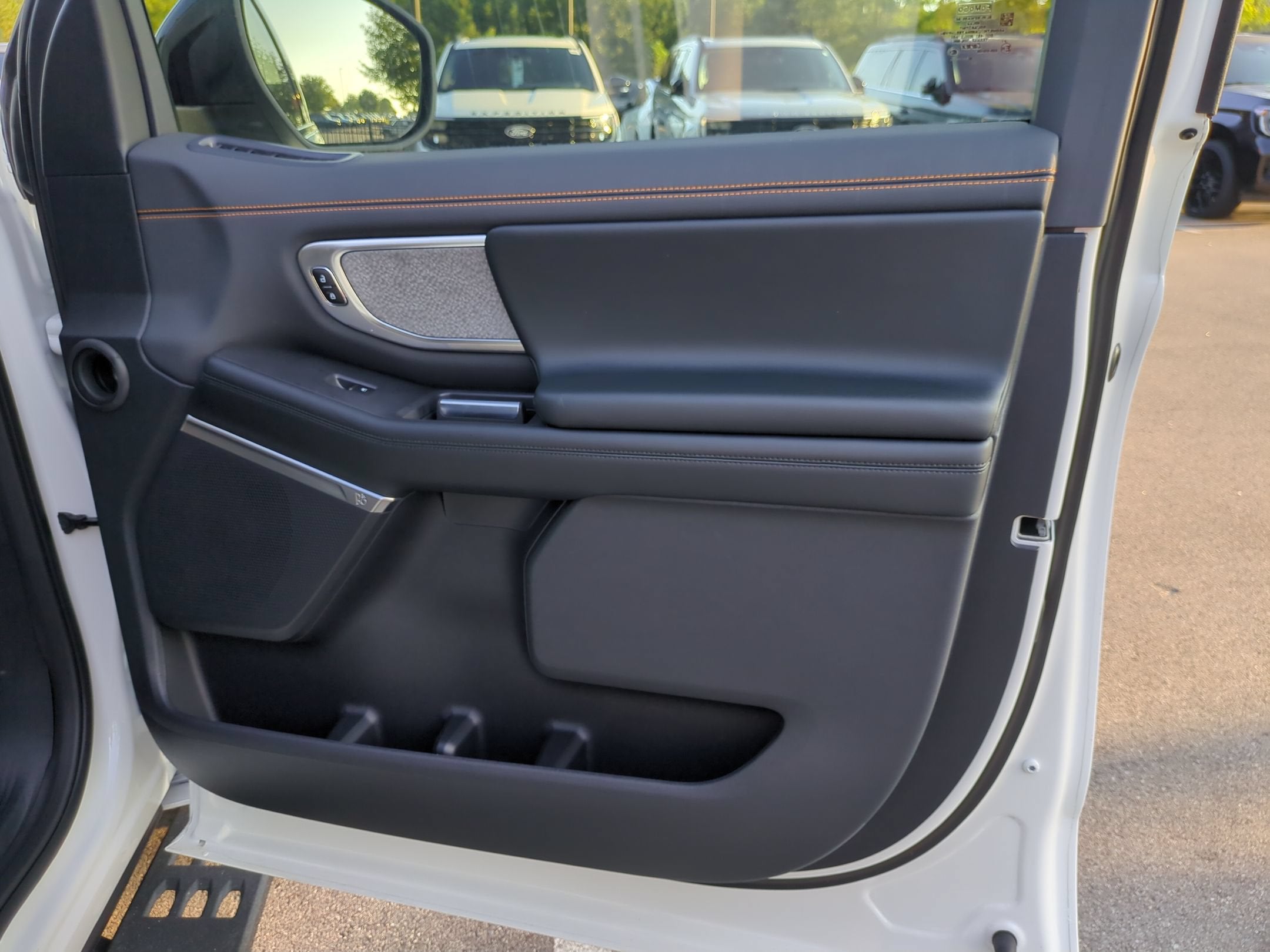 2027 Ford Expedition Tremor