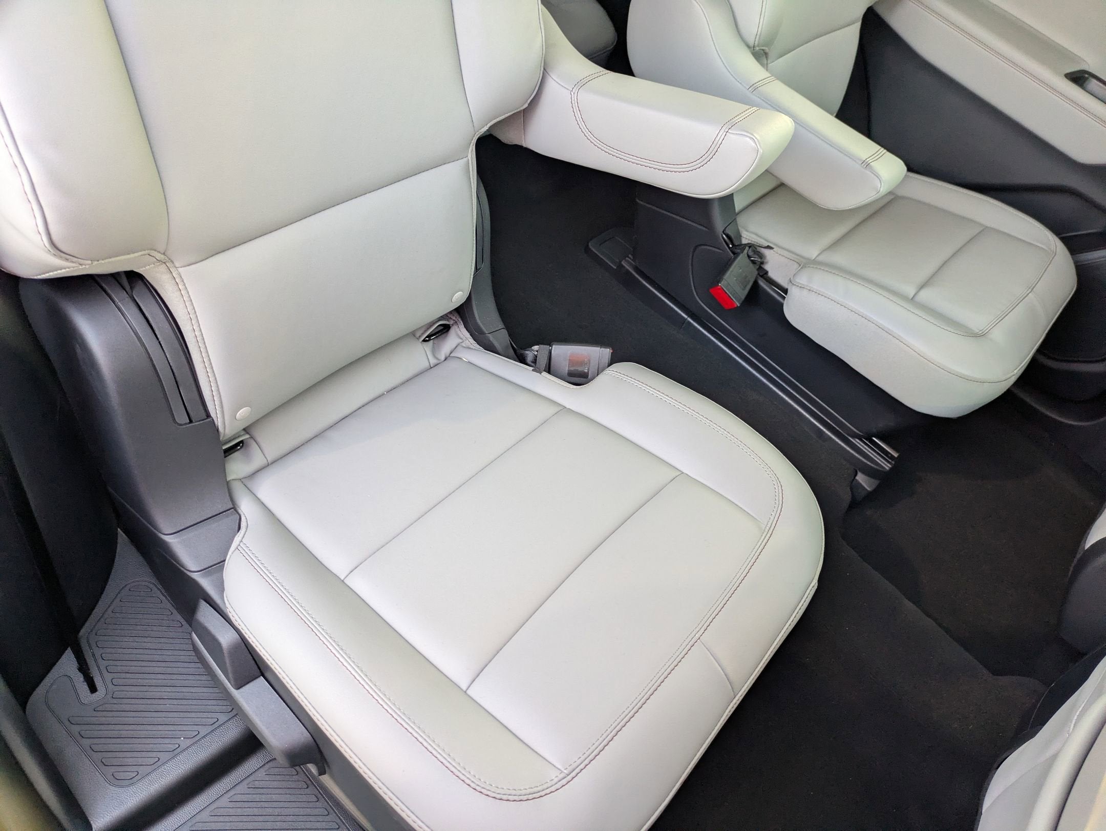 2026 Ford Explorer Active - Crossroads Courtesy Demo