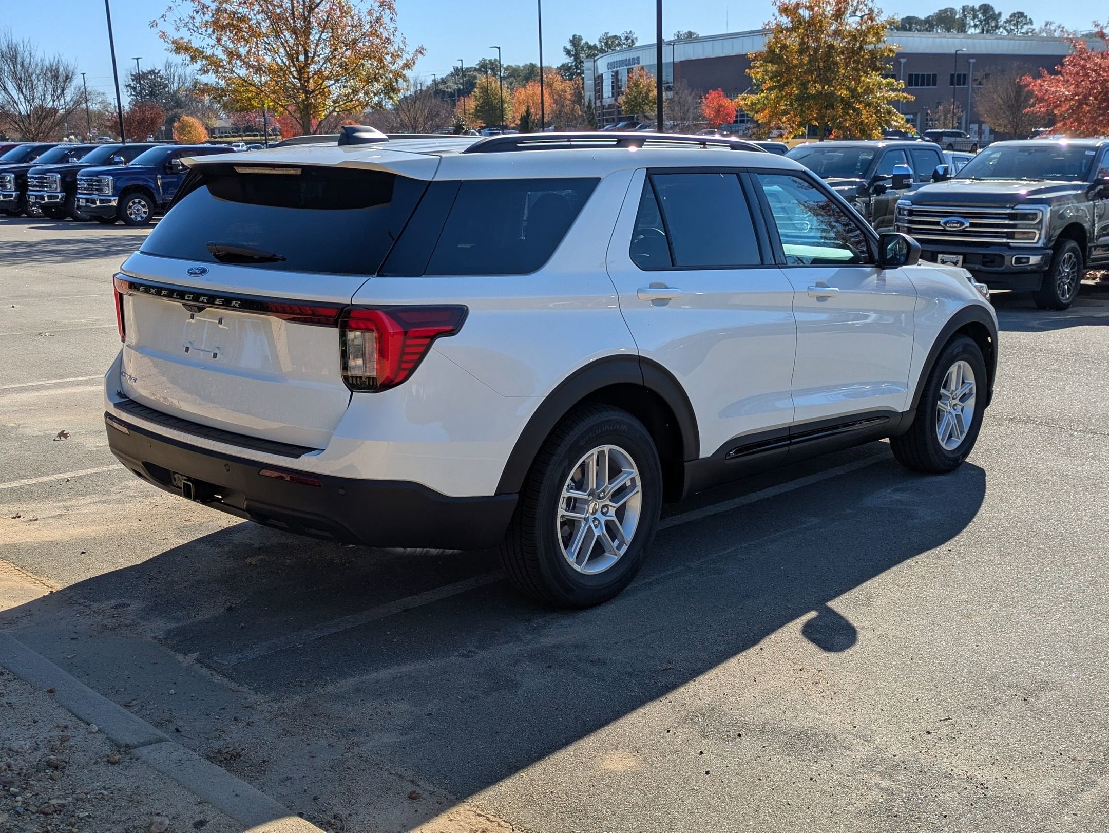 2026 Ford Explorer Active w/200A Pkg