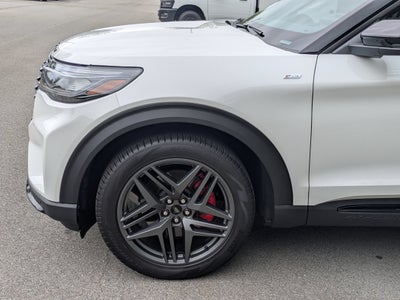 2026 Ford Explorer ST-Line - Crossroads Courtesy Demo